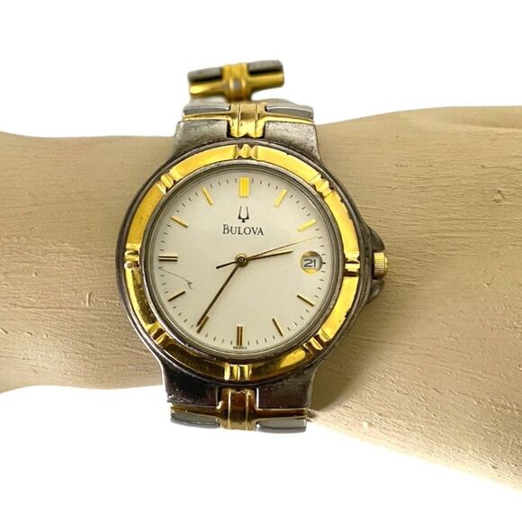 Bulova Women 98B52 Quartz Date Calendar Gold Silver Band 34mm Watch New Battery main image 7